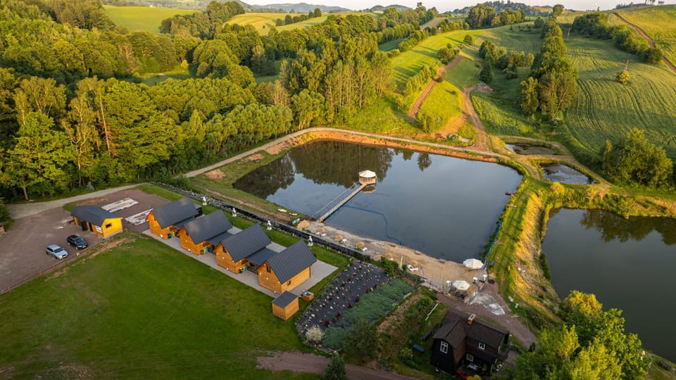 Domki Nad Stawami z Jacuzzi i Sauną 4 House in Lower Silesian Voivodeship