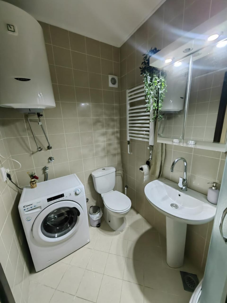 Shower, Bathroom, washing machine