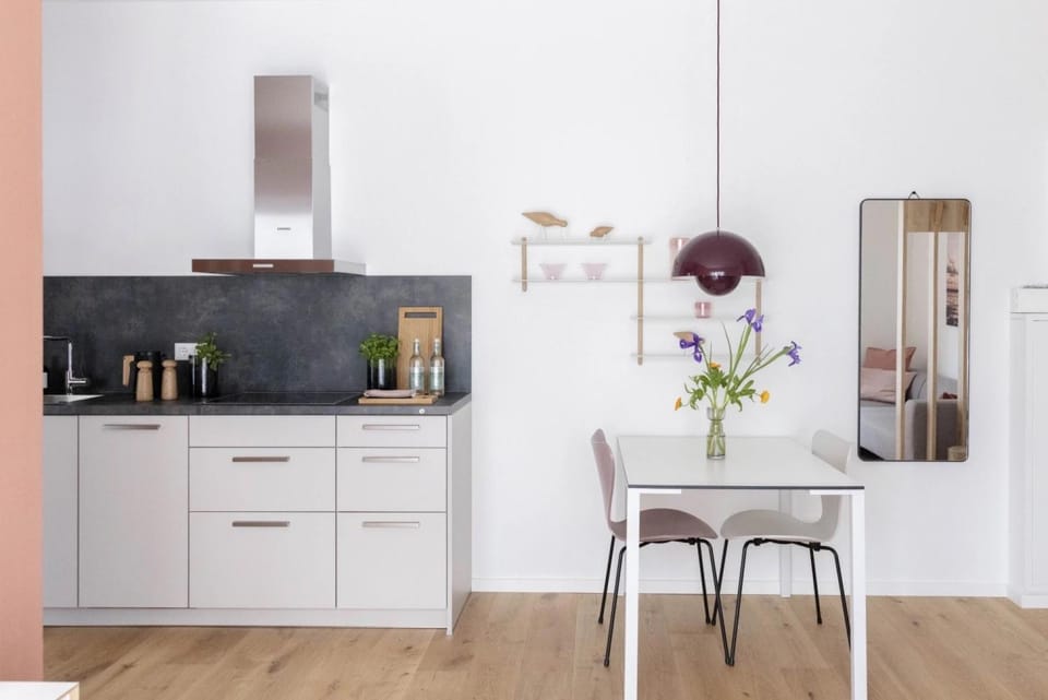 Property building, Kitchen or kitchenette, Living room