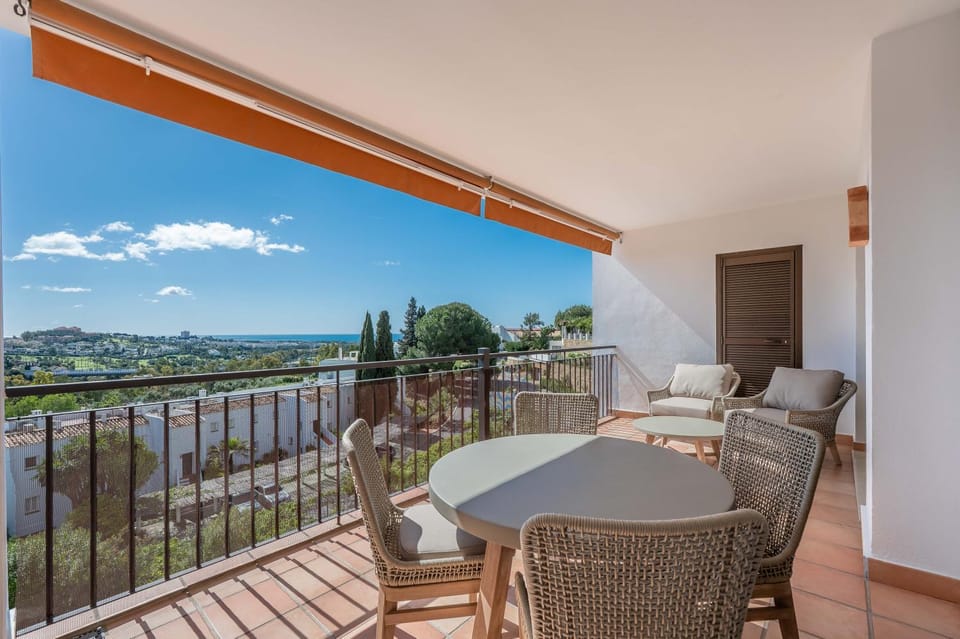 View (from property/room), Balcony/Terrace