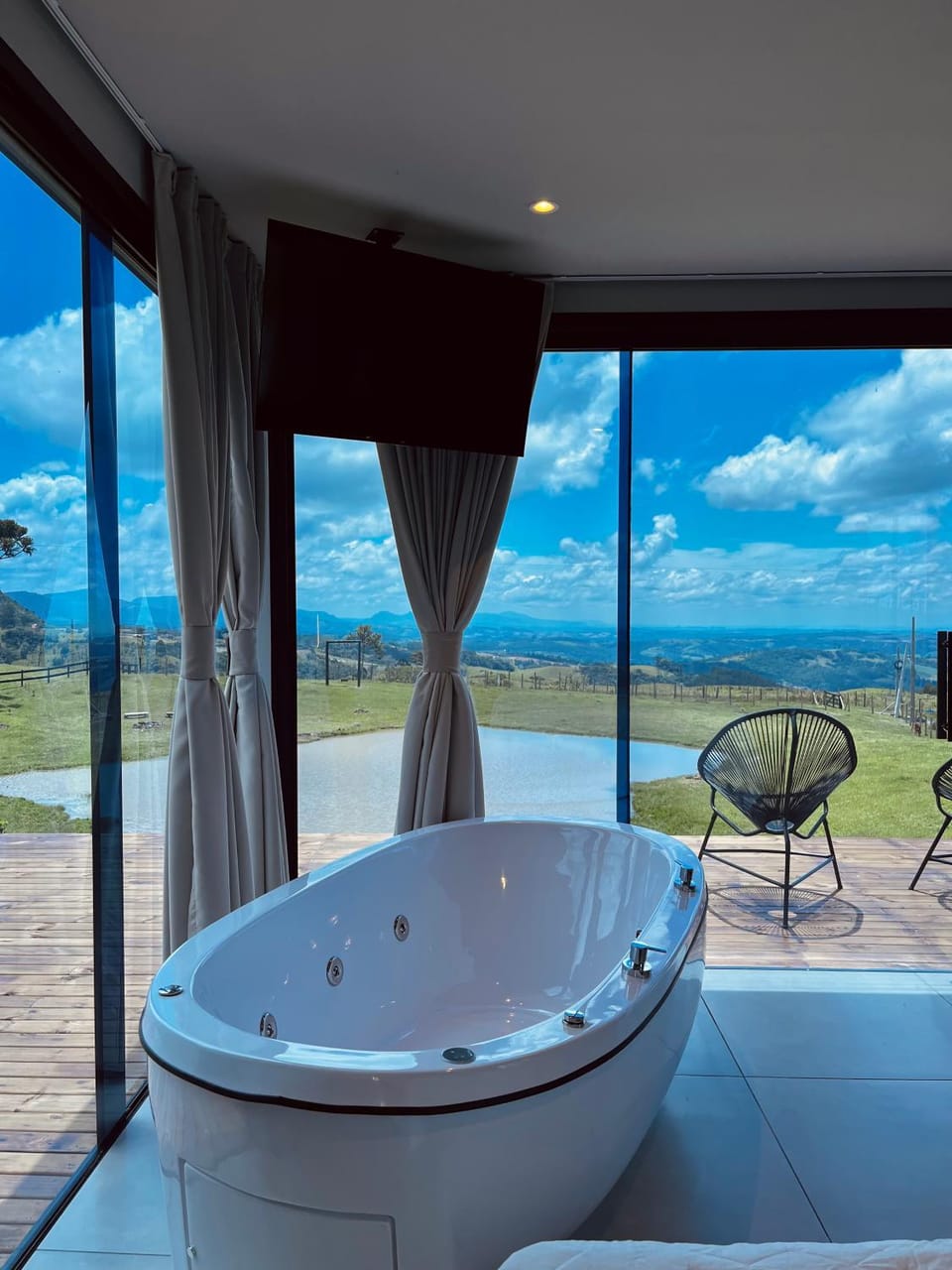 Natural landscape, Hot Tub