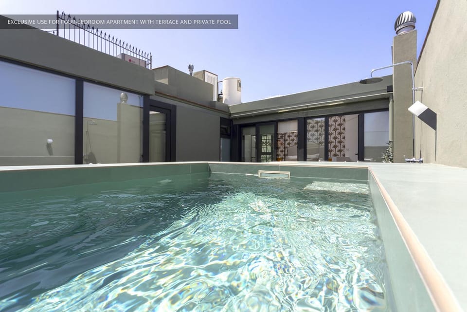 Off site, Day, Balcony/Terrace, Swimming pool