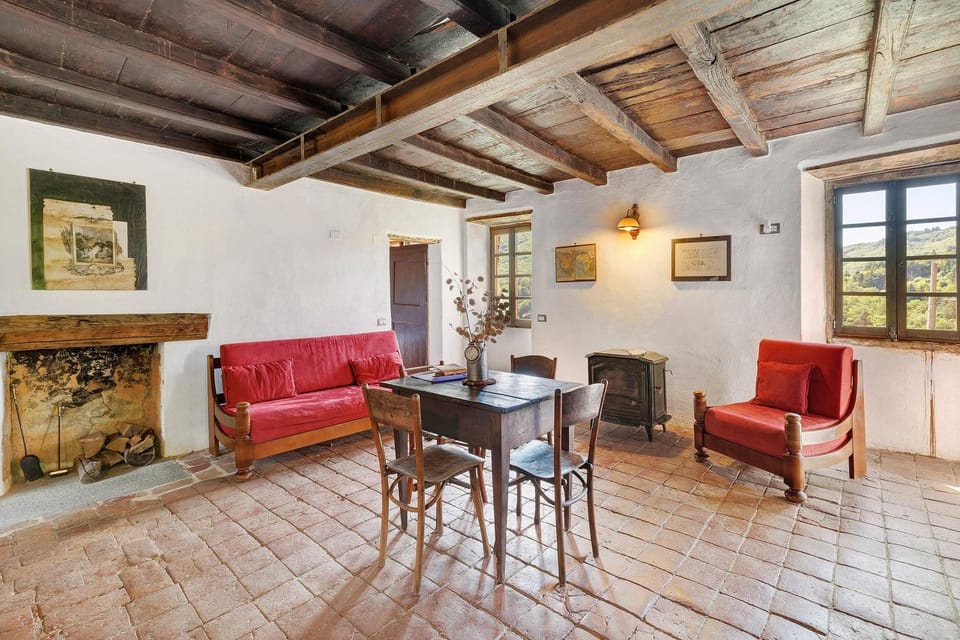 Property building, Living room