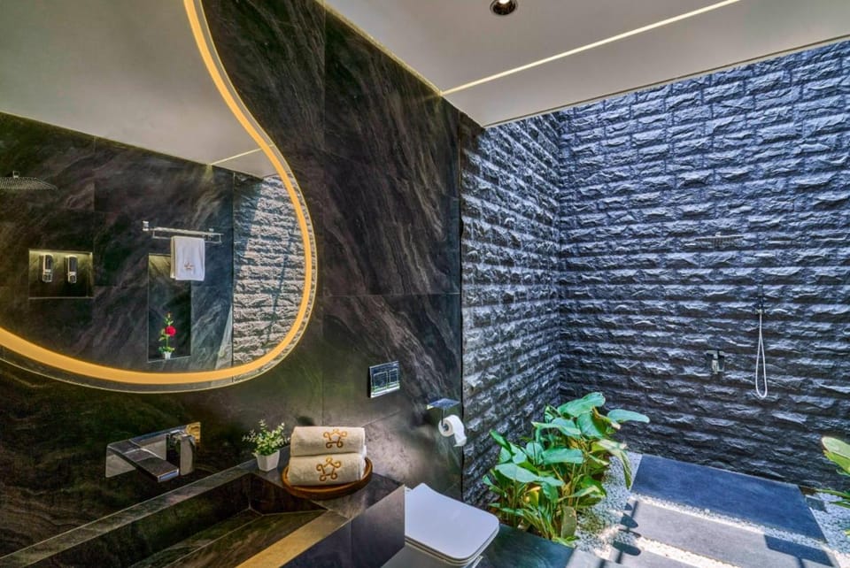 Shower, Bathroom, bidet