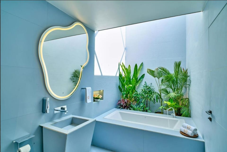 Bathroom, Bath