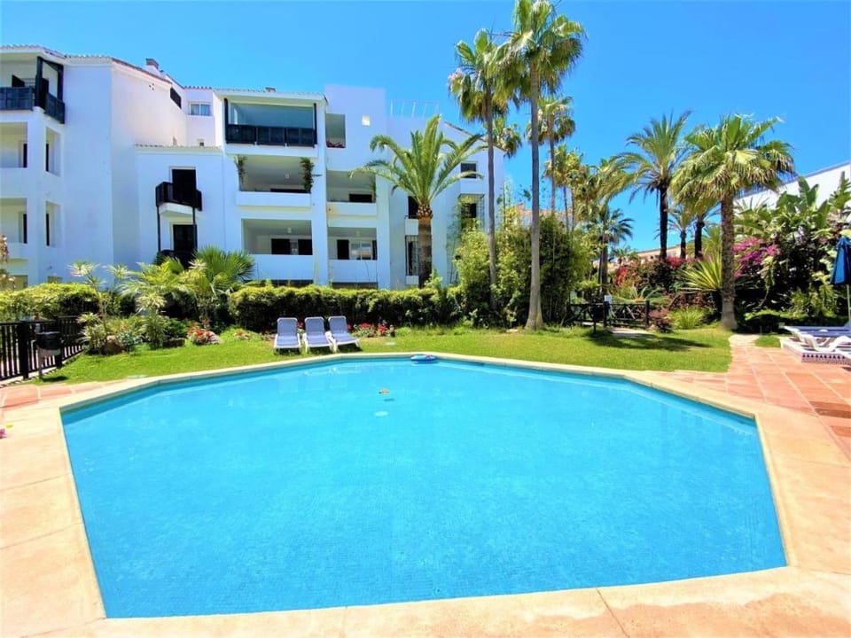 Apartment Oasis Riviera, Near Nikki Beach Apartment in Marbella