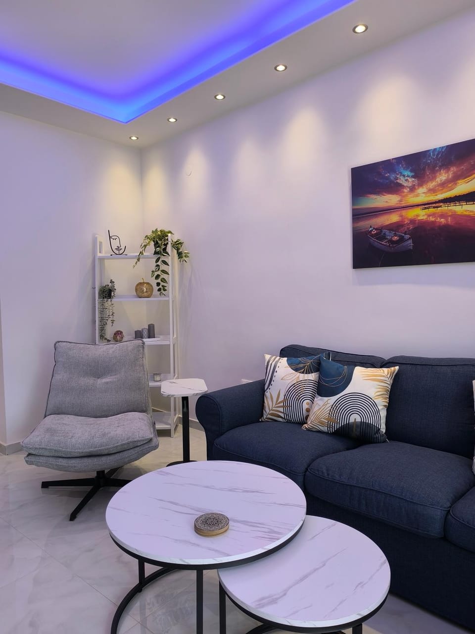 Living room, Seating area