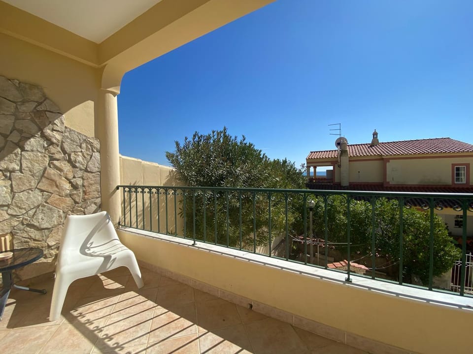 View (from property/room), Balcony/Terrace