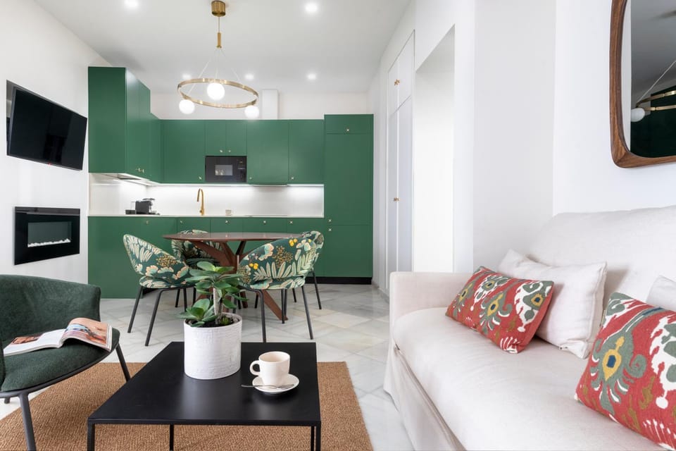 Kitchen or kitchenette, Living room