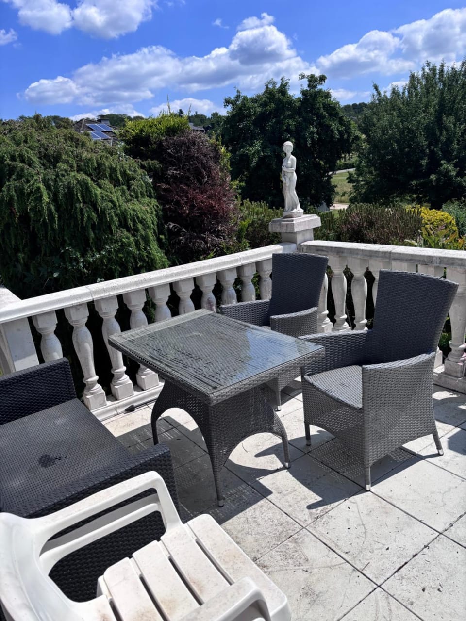 Balcony/Terrace, Garden view