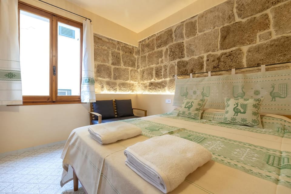 Suite Buragna: Exclusive Retreat Apartment in Alghero
