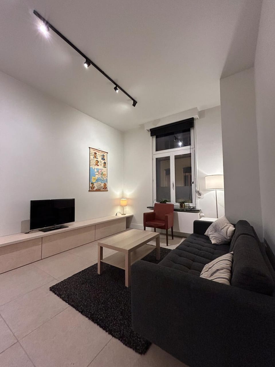 TV and multimedia, Living room, Seating area