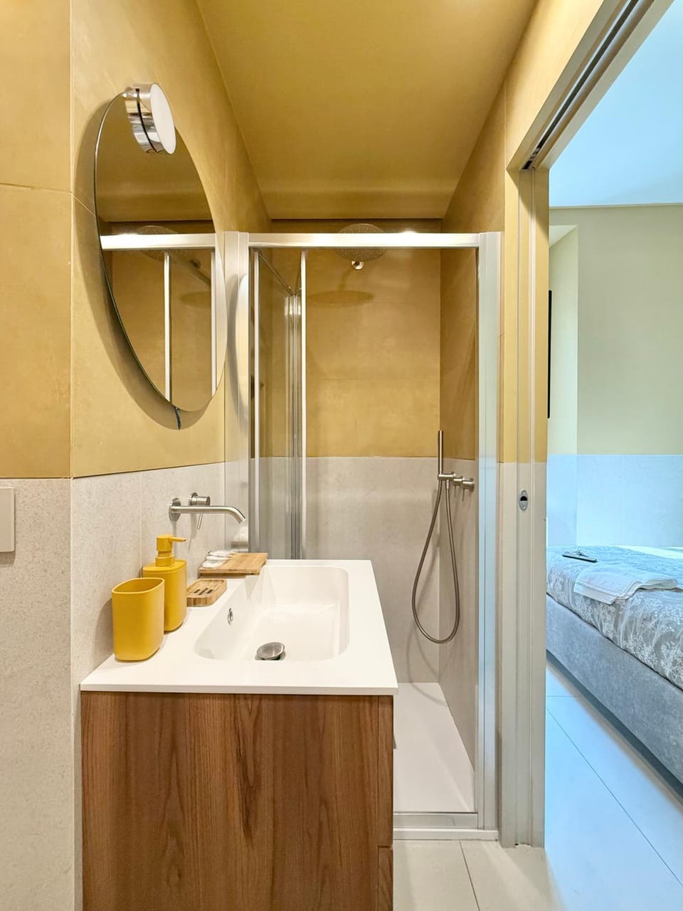 Shower, Bathroom