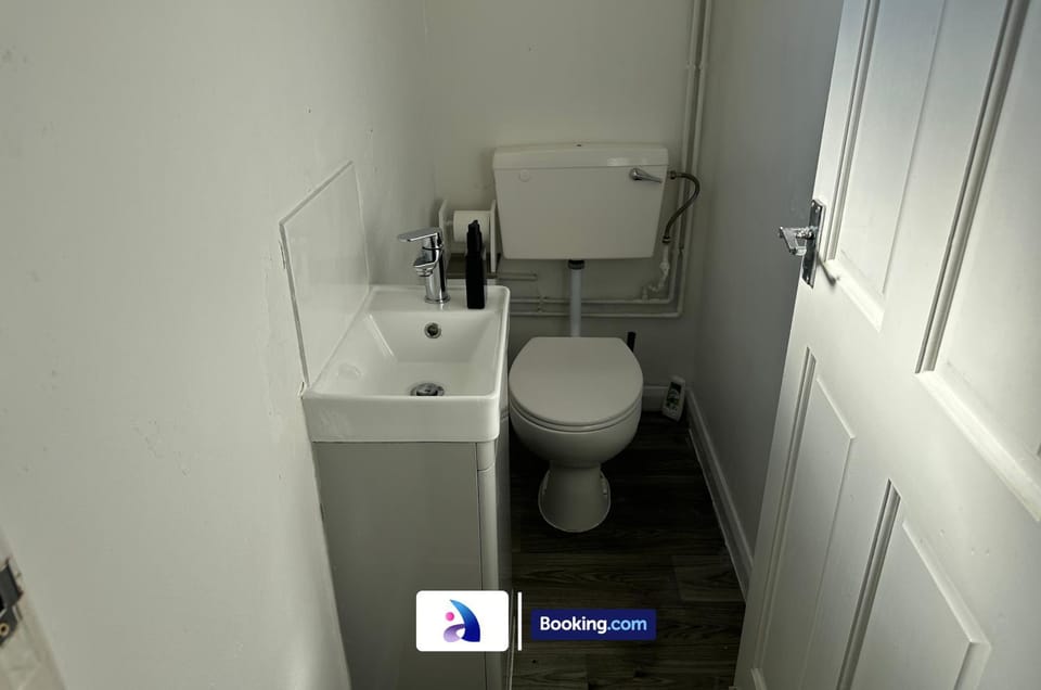 Toilet, Bathroom