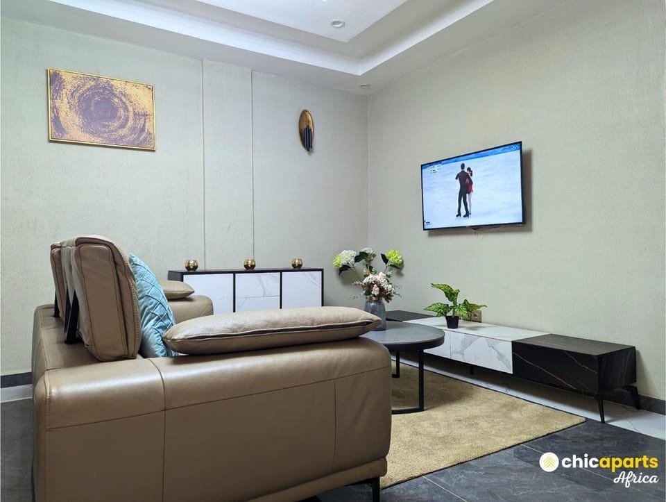 Communal lounge/ TV room, TV and multimedia, Living room, Seating area