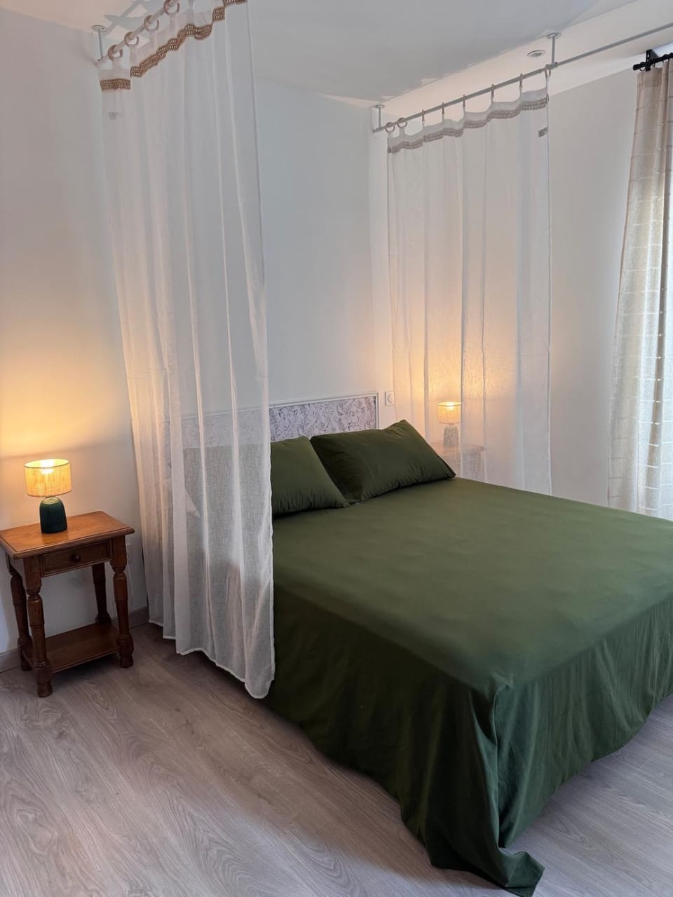 Appartement au cœur du village Apartment in Corsica