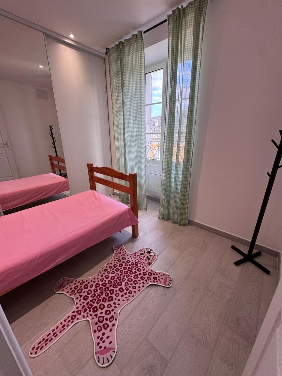 Appartement au cœur du village Apartment in Corsica