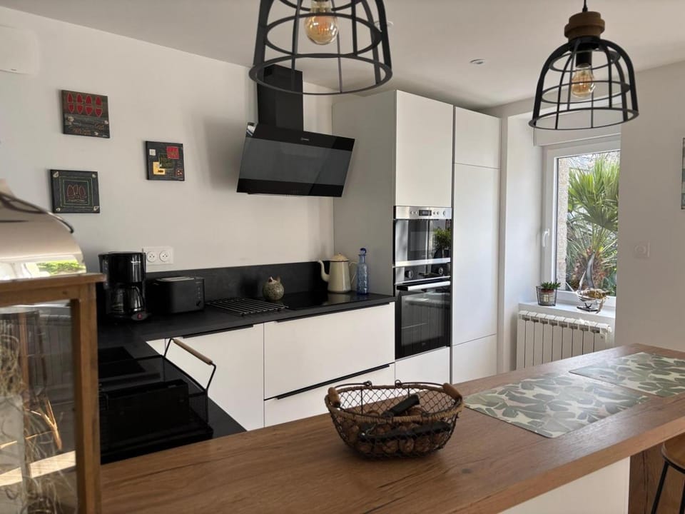 Les Alizés - longère rénové Bed and Breakfast in Étables-sur-Mer