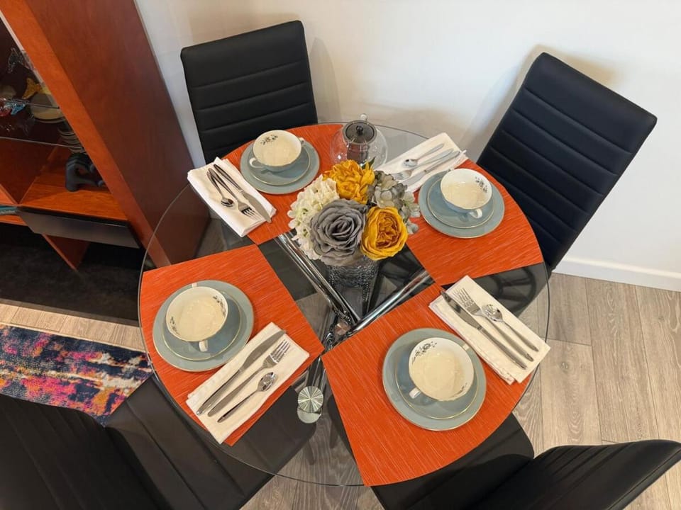 Classy 1- Bedroom Apartment Apartment in Watford