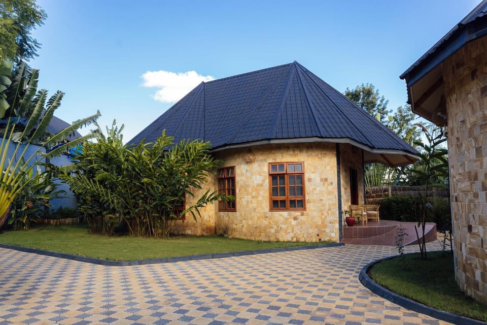 Property building, Garden, Garden view