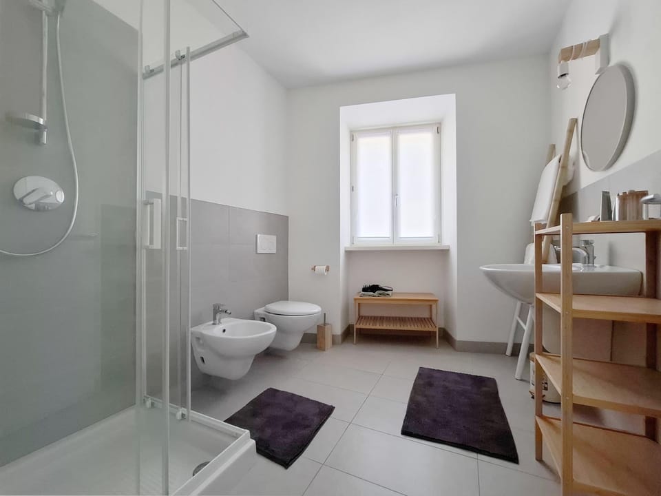 Shower, Toilet, Bathroom, bidet