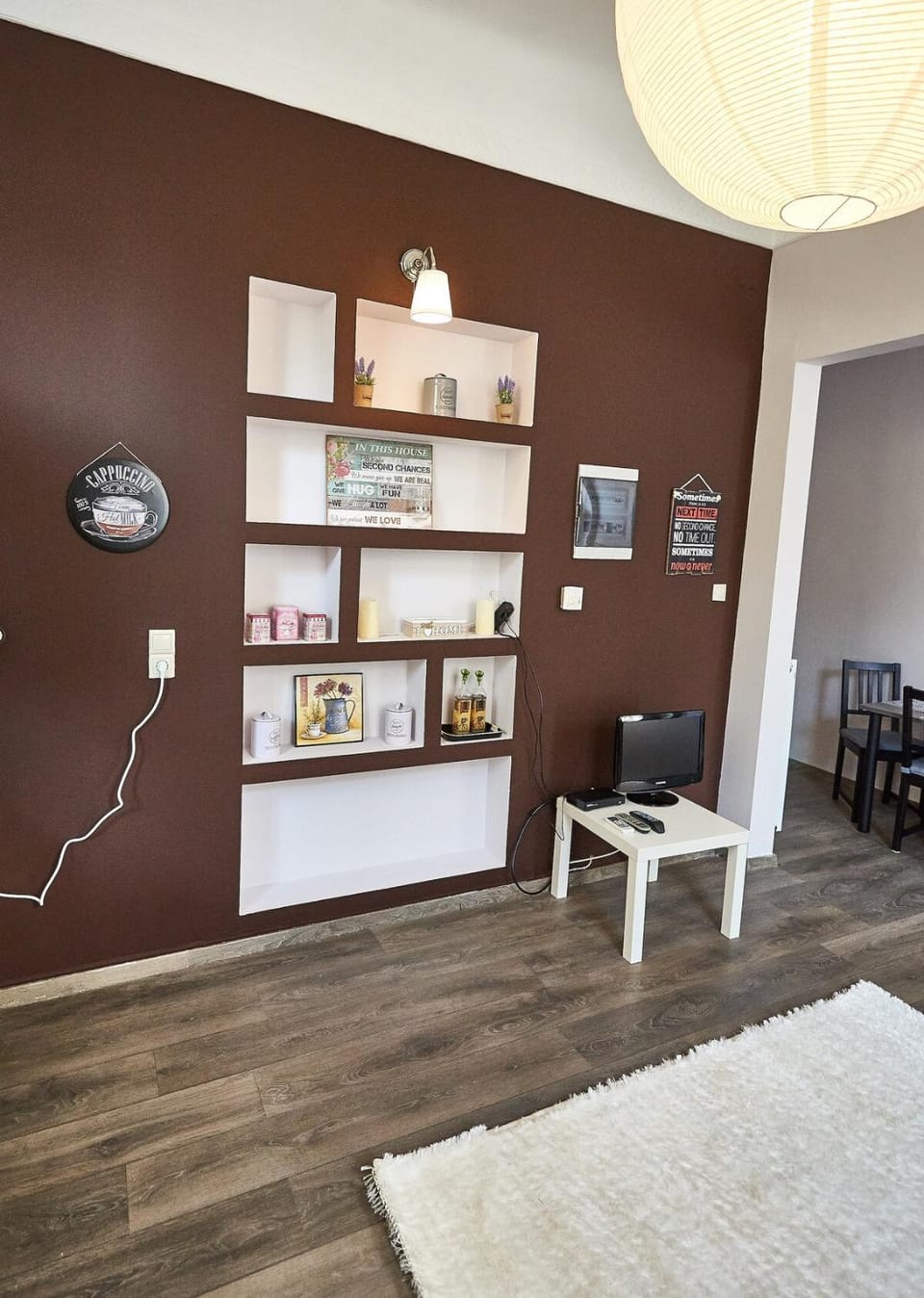 TV and multimedia, Seating area