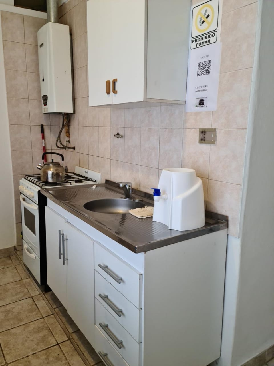 Kitchen or kitchenette, pet friendly