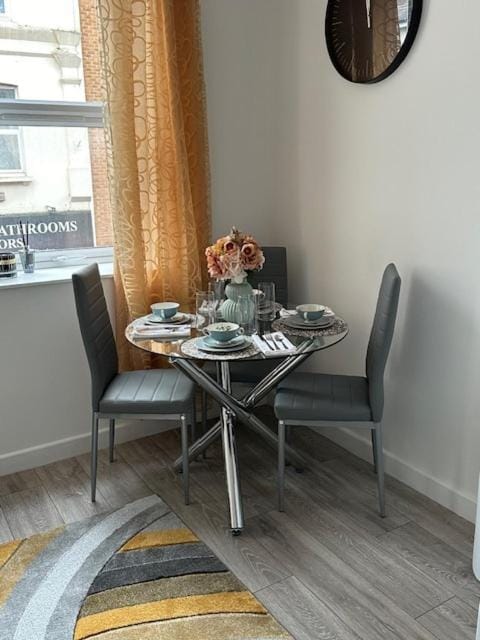 Luxurious 2 - Bedroom Apartment Apartment in Watford