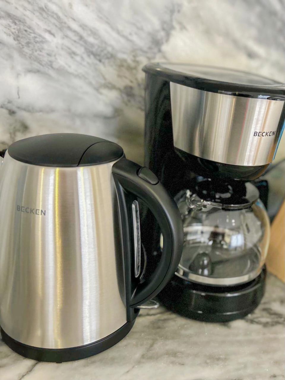 Coffee/tea facilities, Kitchen or kitchenette