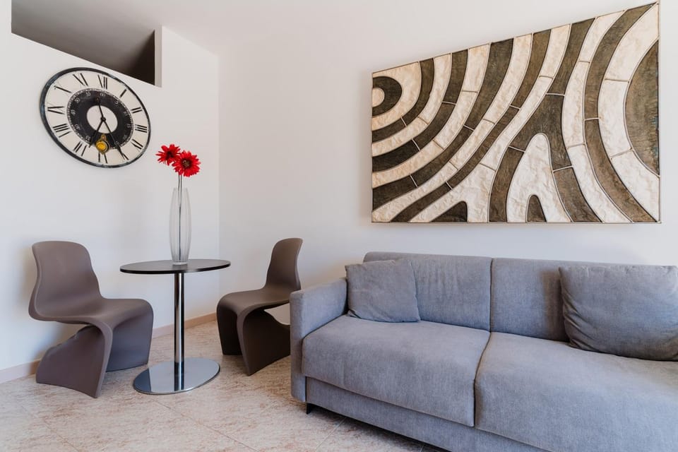 Property building, Living room