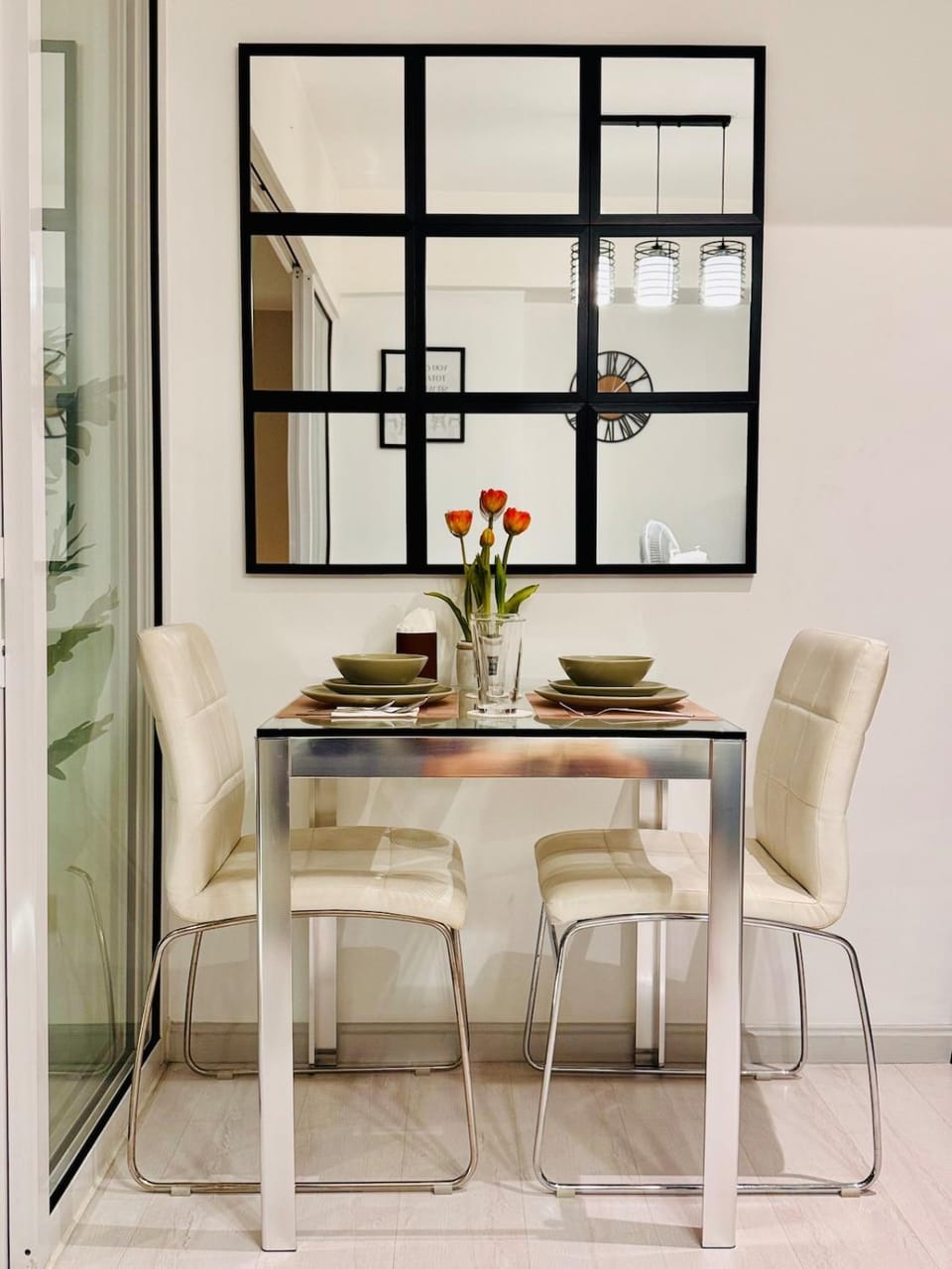 Azure Urban Resort-The Rustic Escape Apartment in Paranaque