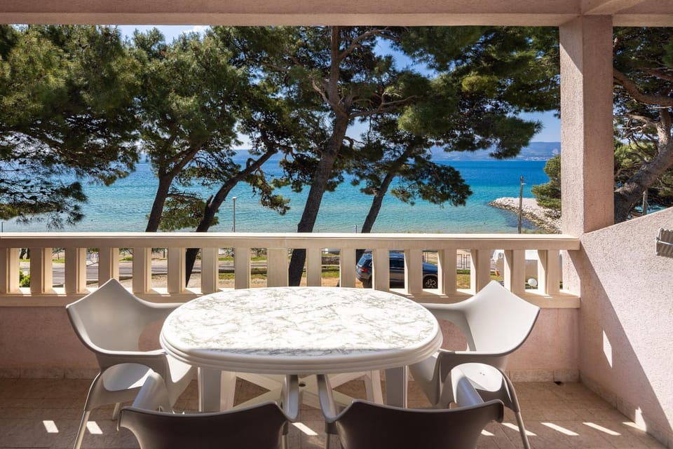 Natural landscape, View (from property/room), Balcony/Terrace, Beach