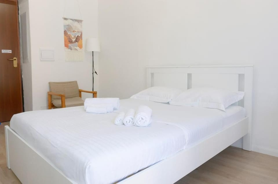 STUDIO Metro M1 Apartment Apartment in Milan