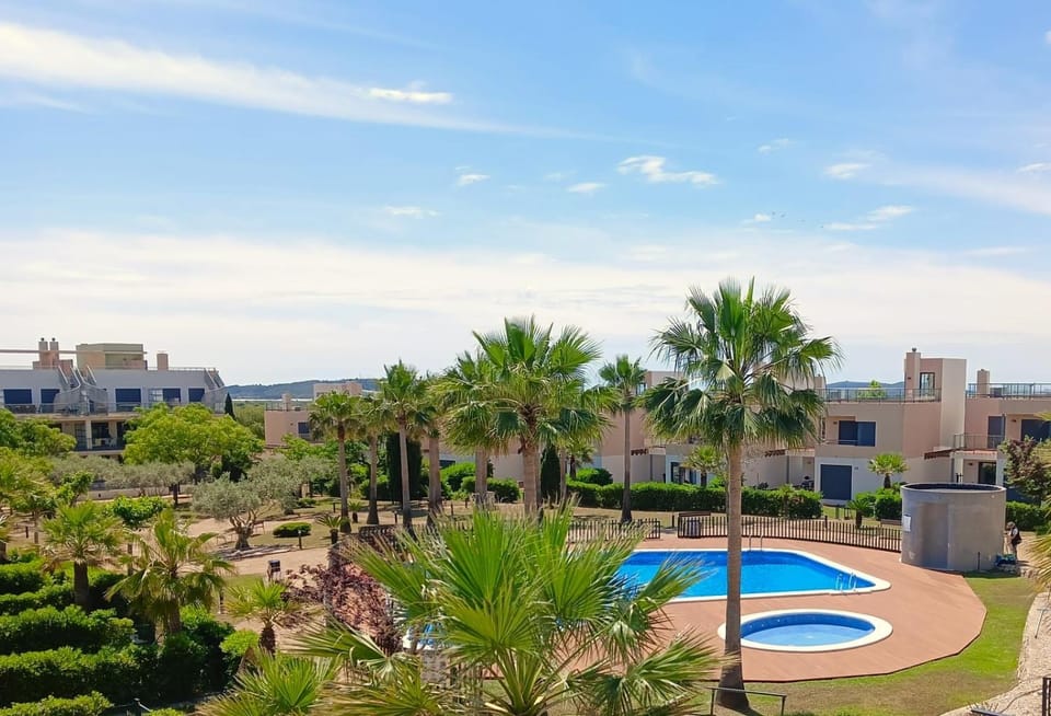 Garden, Balcony/Terrace, Swimming pool
