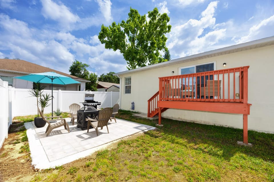 Property building, Patio, BBQ facilities