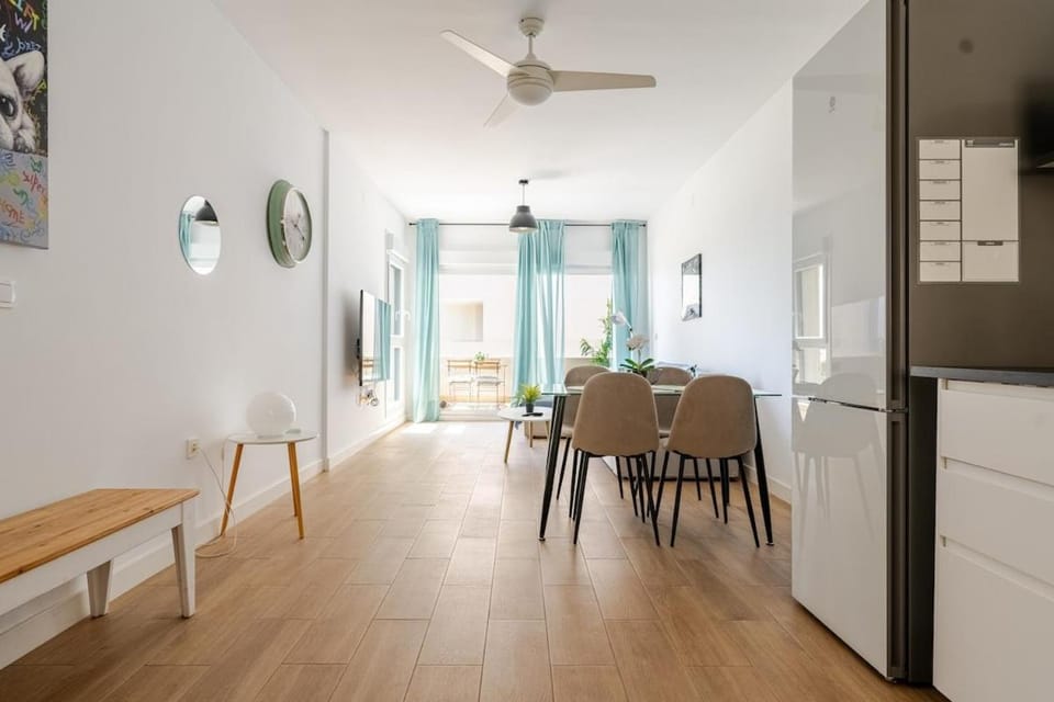 TV and multimedia, Living room, Dining area