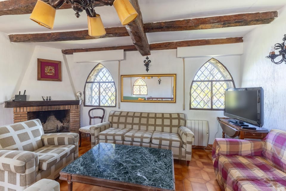 Property building, Living room