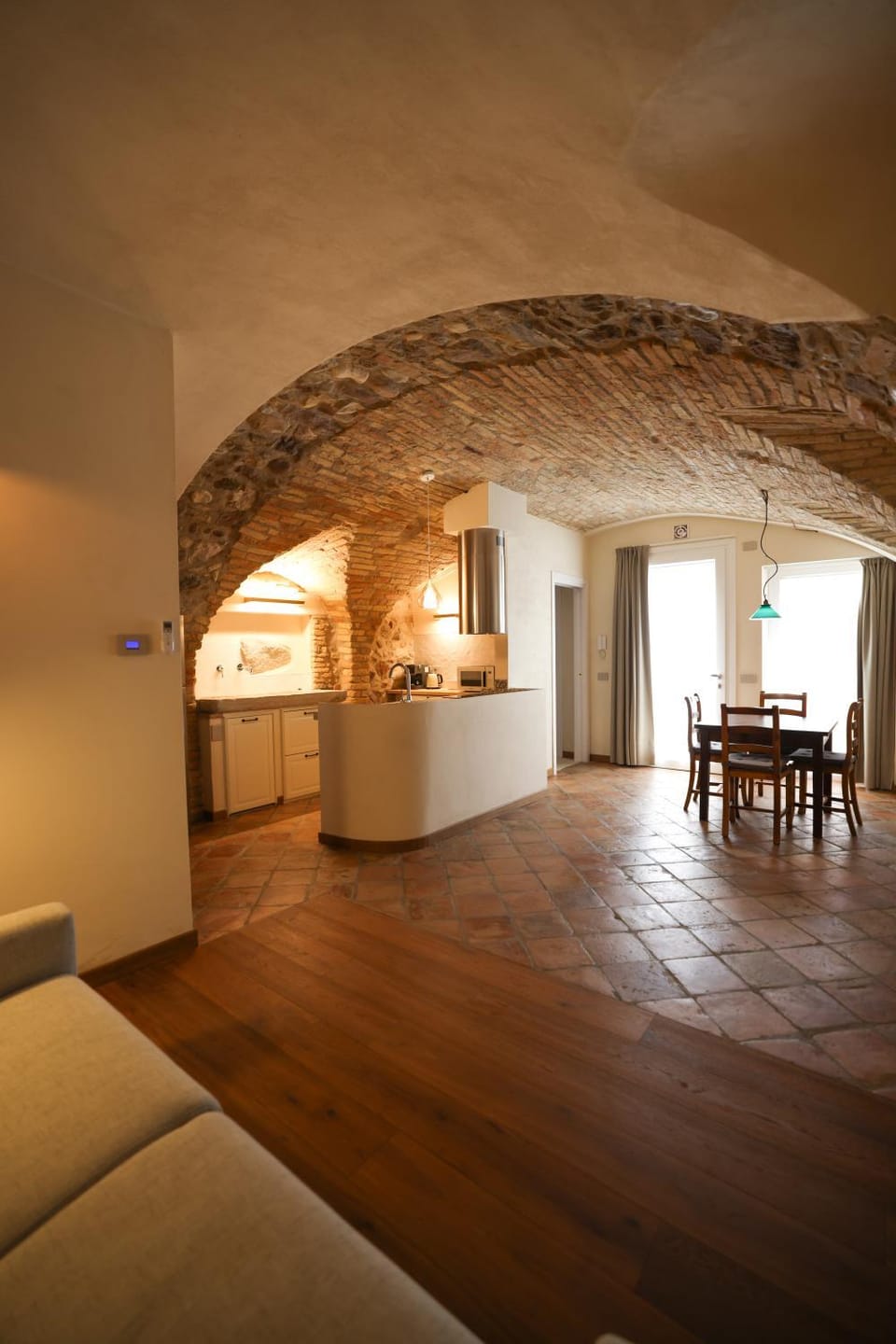 Kitchen or kitchenette, Living room, Seating area, Dining area