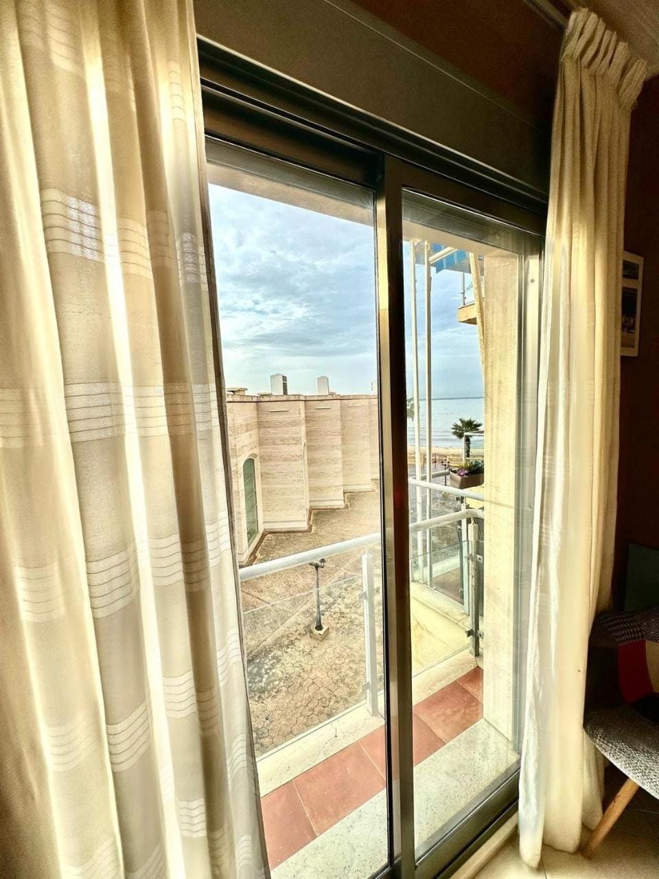 Réveillez-vous au son des Vagues Apartment in Tangier
