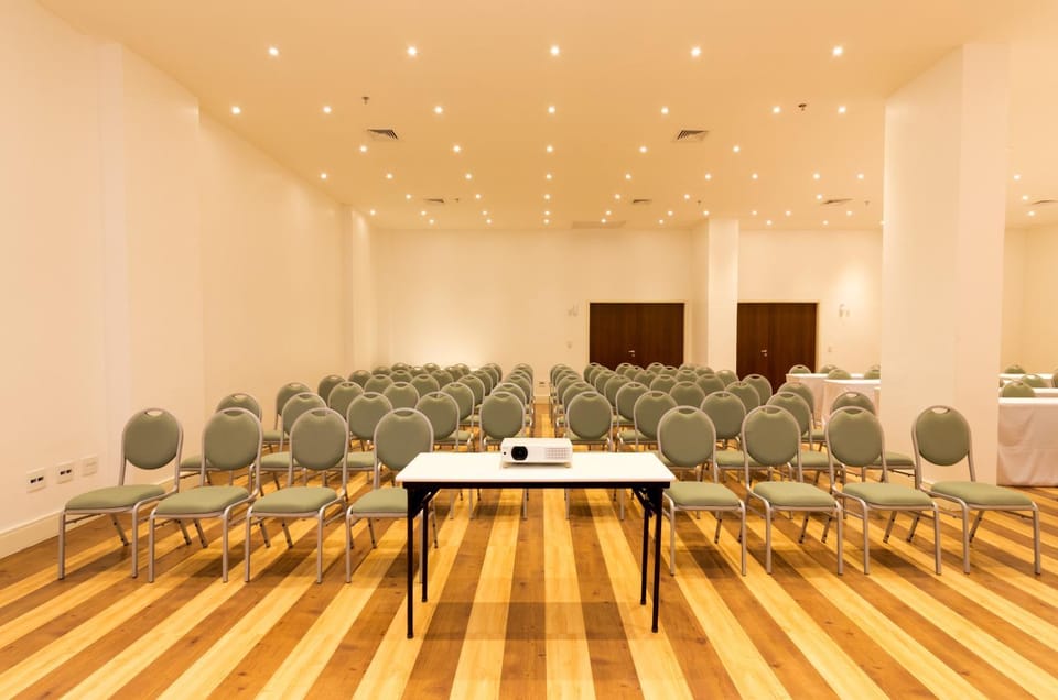 On site, Meeting/conference room