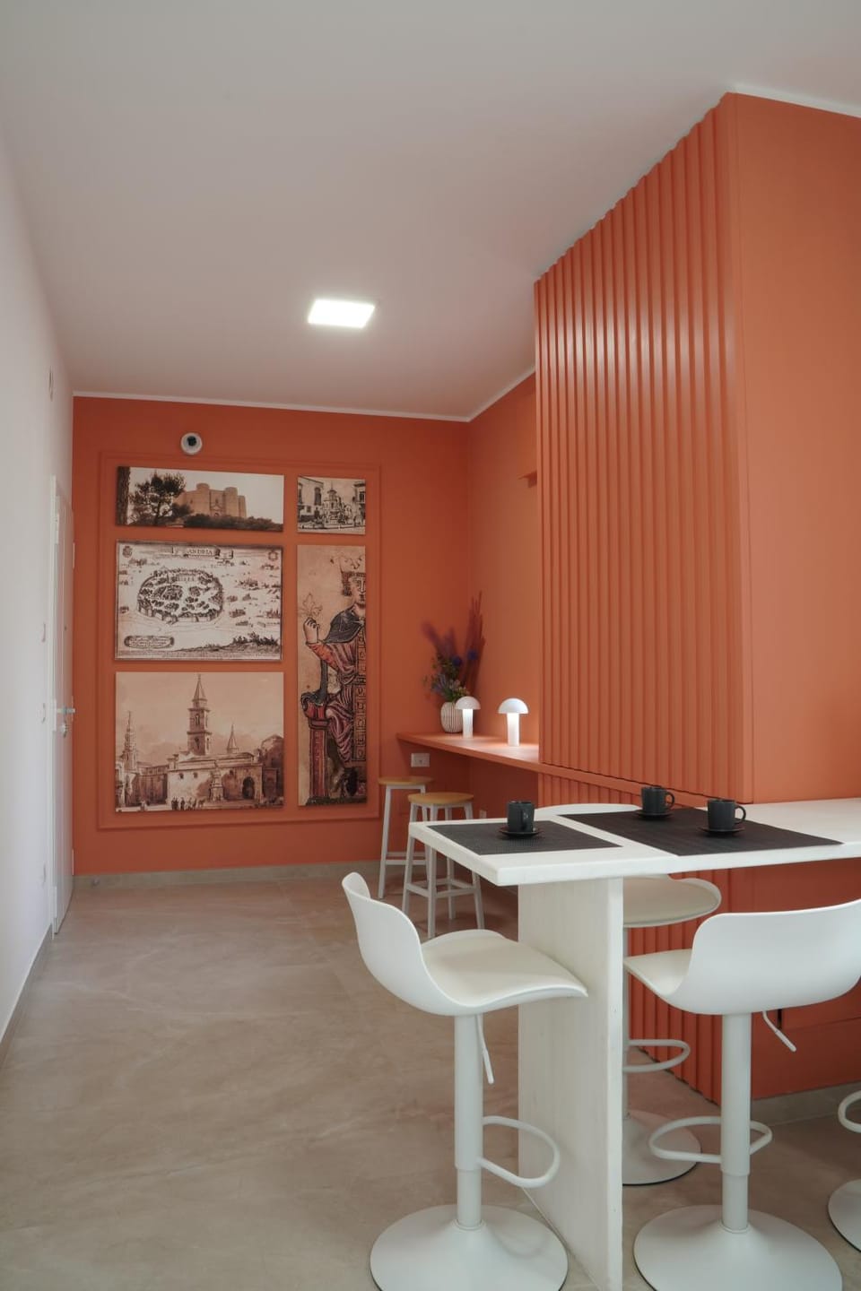 Kitchen or kitchenette, Communal kitchen