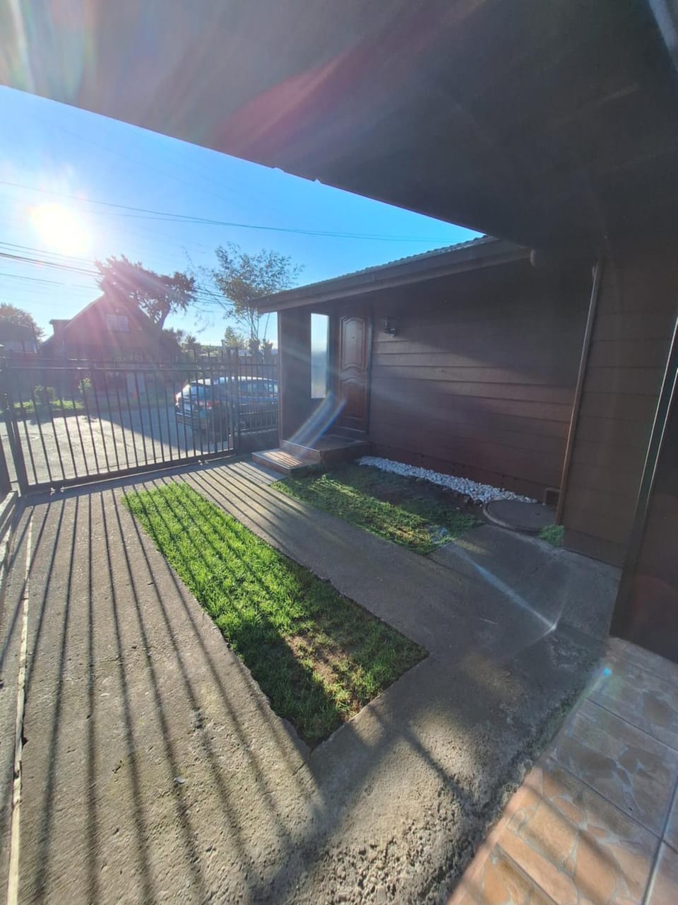 Facade/entrance, Day