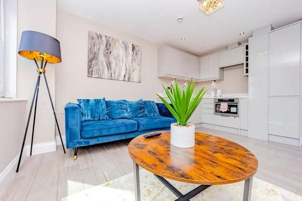 Hazelnut Seafront One Bedroom BN1GRE25 Apartment in Brighton