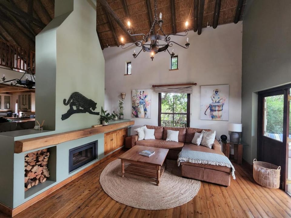 Guinea Fowl House Noordhoek Villa in Cape Town