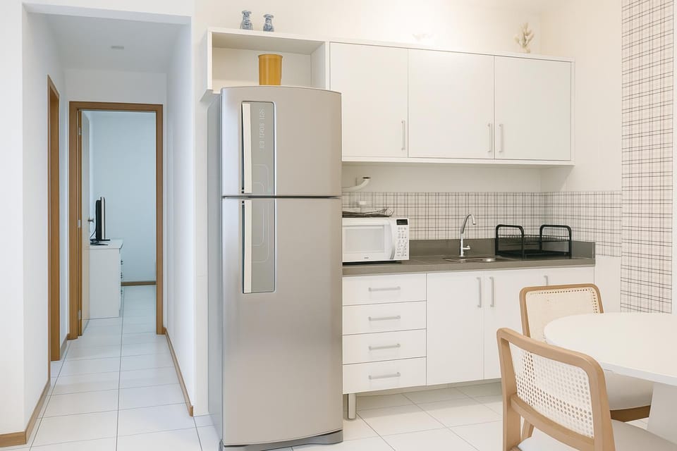 Kitchen or kitchenette, Dining area, stove