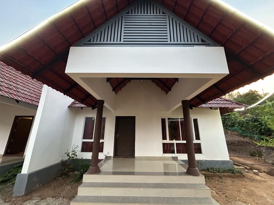 Kashmir Valley Alpha House in Kerala