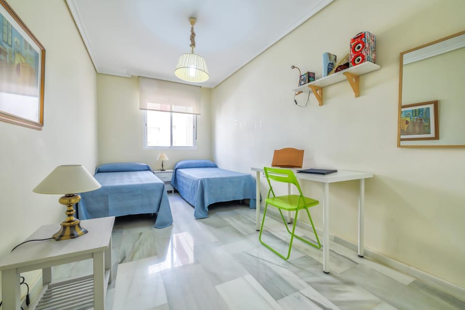 Bed, Decorative detail, Seating area, air conditioner
