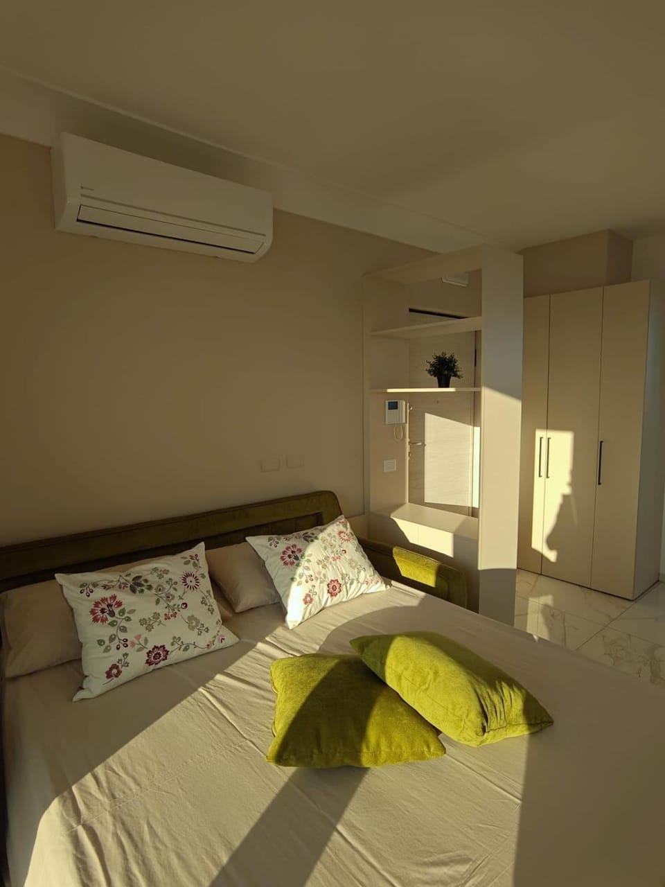 Penthouse Apartment in Naples