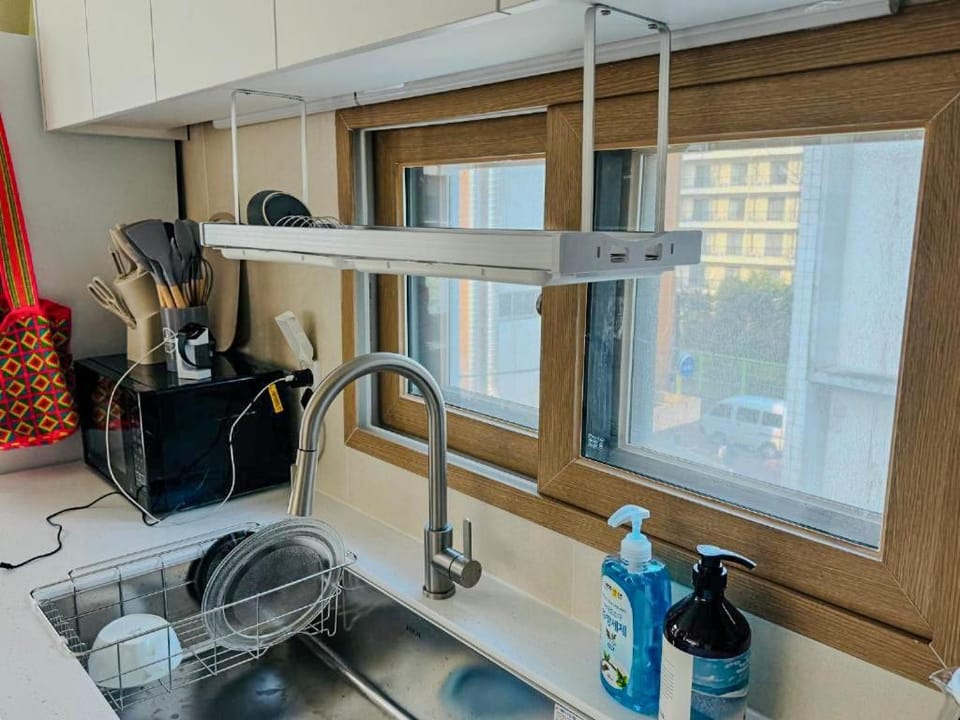 301, Atelier Seongsu Riverside Loft Cherry Blossom Road Han River airport bus Apartment in Seoul