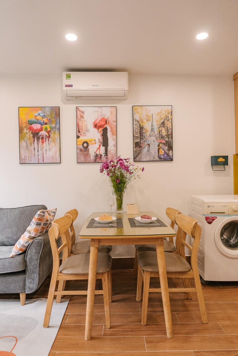 Morri Lakeview Hanoi Apartment in Hanoi